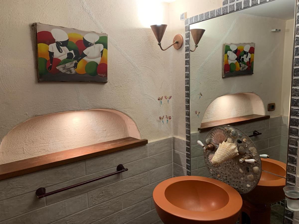 B&B Gildo Трани Екстериор снимка