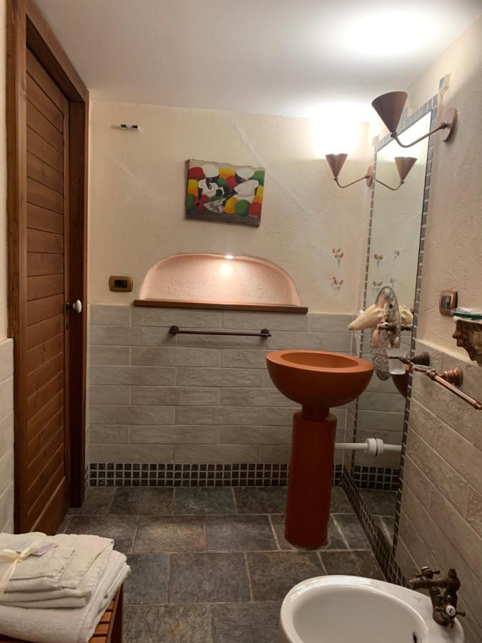 B&B Gildo Трани Екстериор снимка